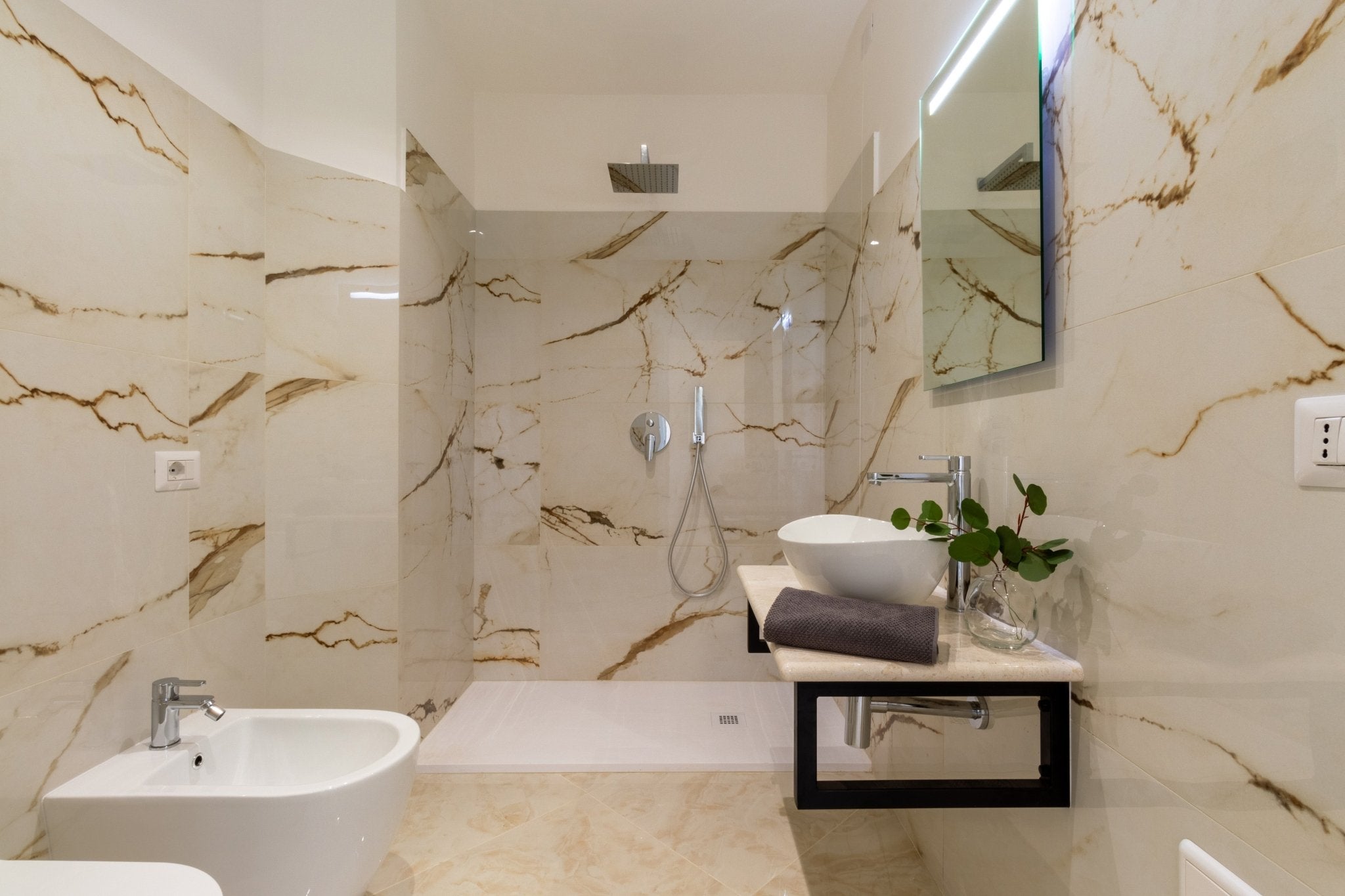 #immobiliare# #immobili# #cagliari# #sardegna# #imprenditore# #nicolaperra# #agenzia_immobiliare#